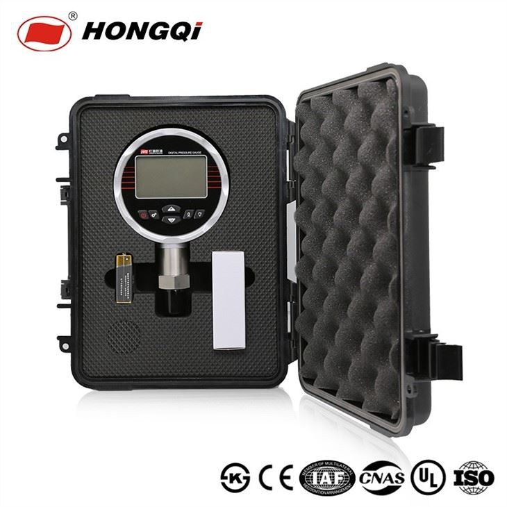 Digital Pressure Gauge With Full View LCD Screen Accuracy 0.5